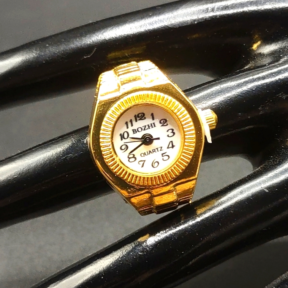 Stainless Steel Gold Watch Ring Mini Clock Anniversary Birthday Gift